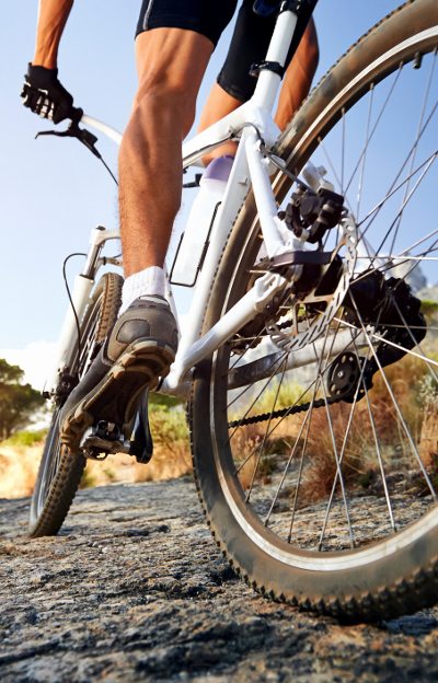 Dicas para pedalar no campo e estrada