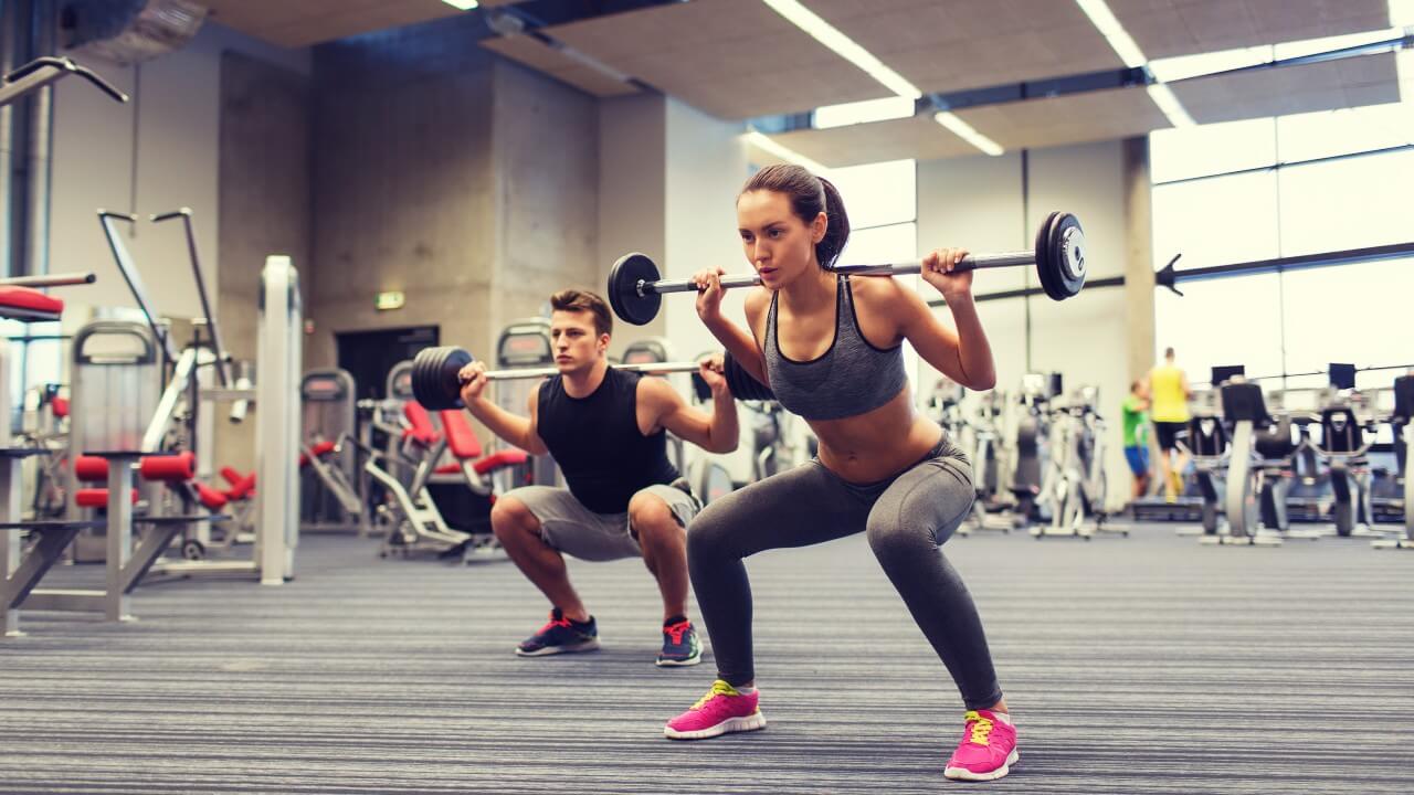 Treino de musculação