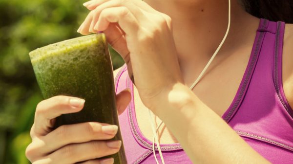 Suco detox após o treino